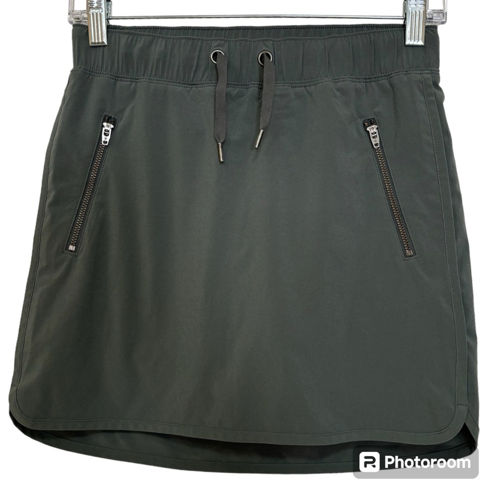 Women’s Athleta Skirt Size XXS